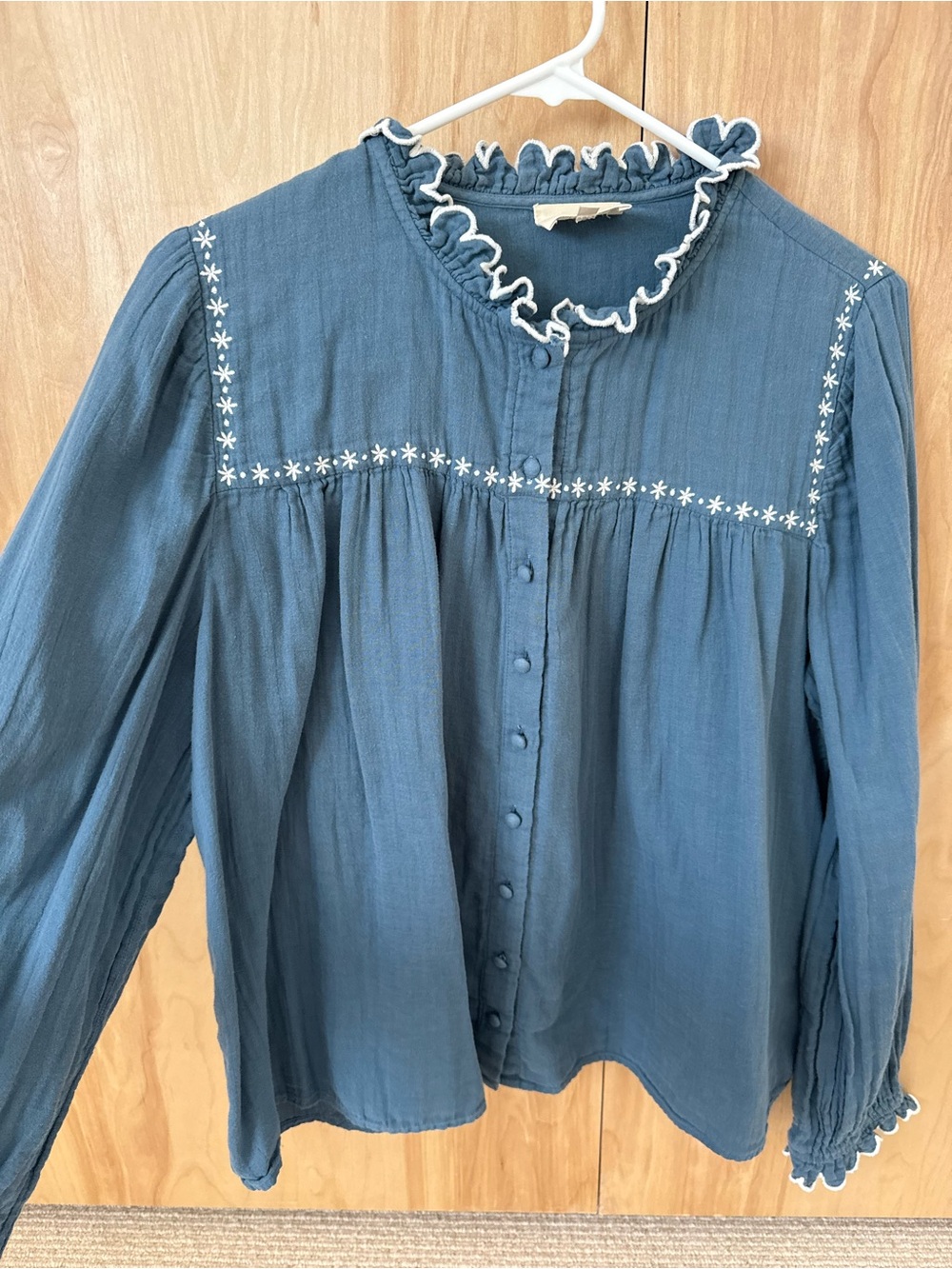 Womens Blue Ruffle Collar Button-Front Blouse